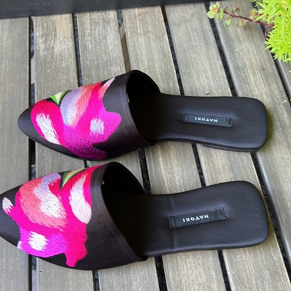 Natori Satin Embroidered Mule Slippers - Picture 4 of 11